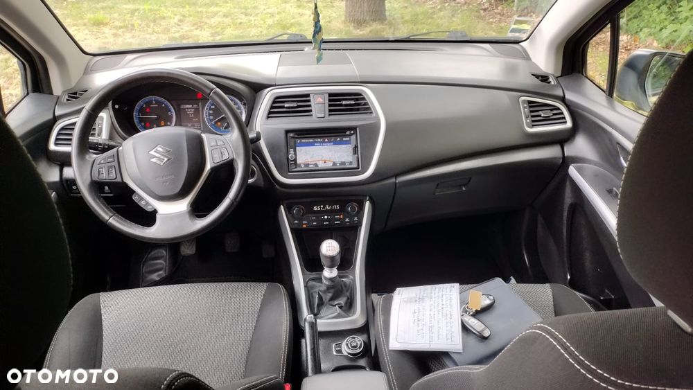 Suzuki SX4 S-Cross 1.6 DDiS Allgrip Comfort - 15