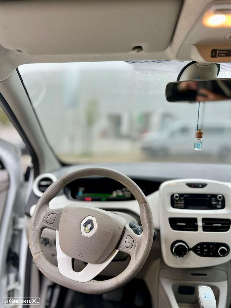 Renault Zoe - 9