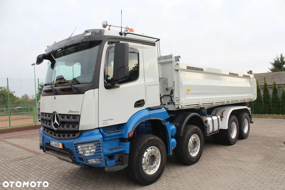 Mercedes-Benz AROCS 3246 8x4 WYWROTKA KIPPER Z NIEMIEC - 2