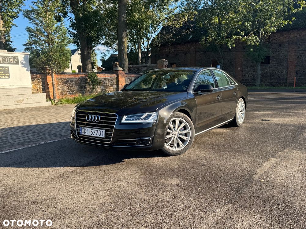 Audi A8 - 12