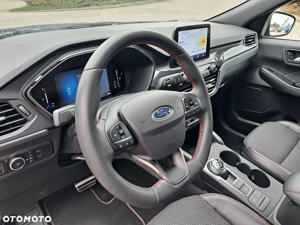 Ford Escape 2.0 EcoBoost AWD Titanium - 16