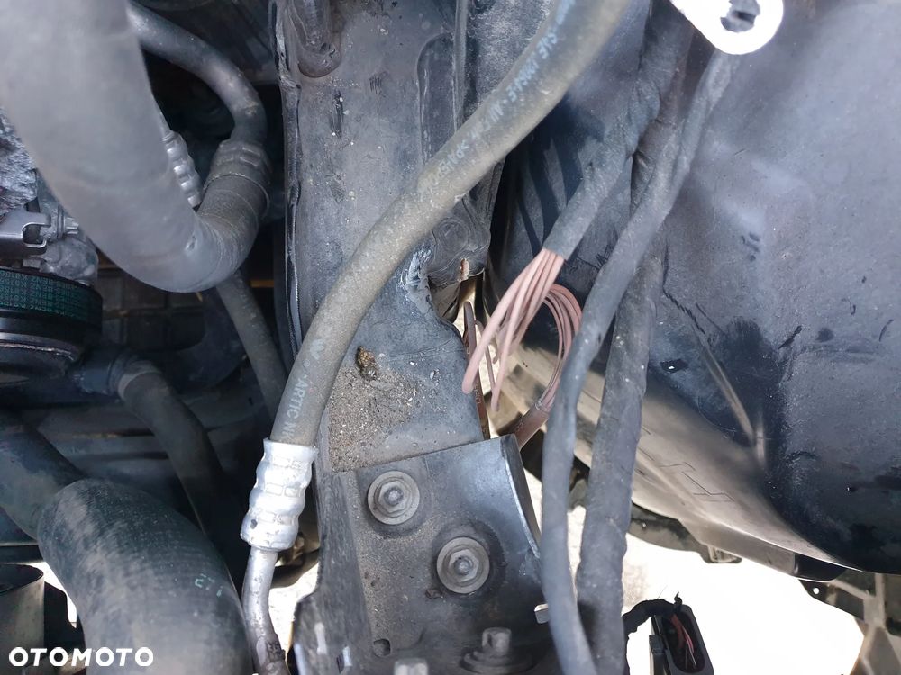 Mercedes-Benz Klasa E 220 d 9G-TRONIC - 14