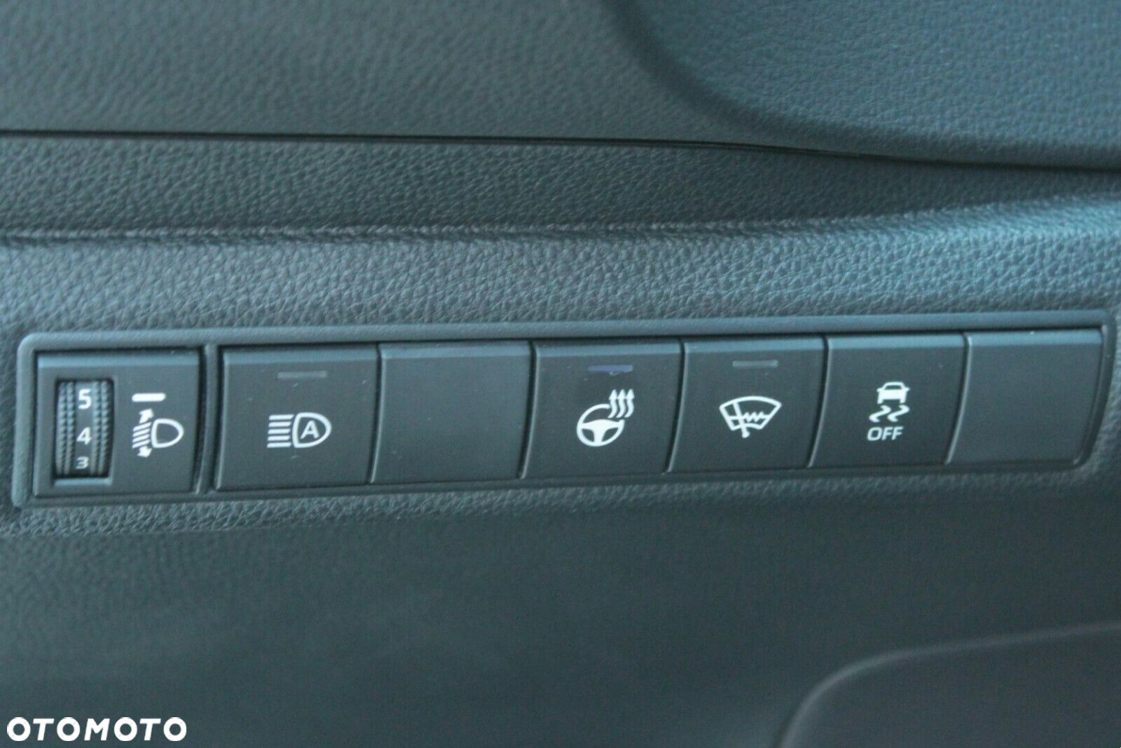 Suzuki Swace - 19