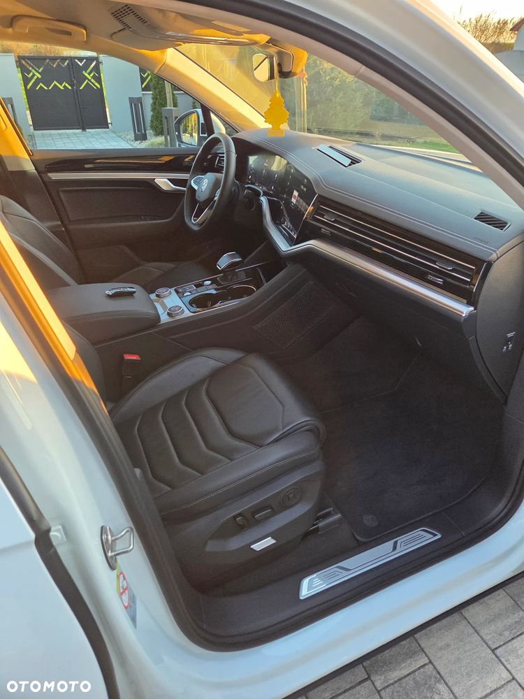 Volkswagen Touareg 3.0 V6 TDI SCR 4Mot - 10