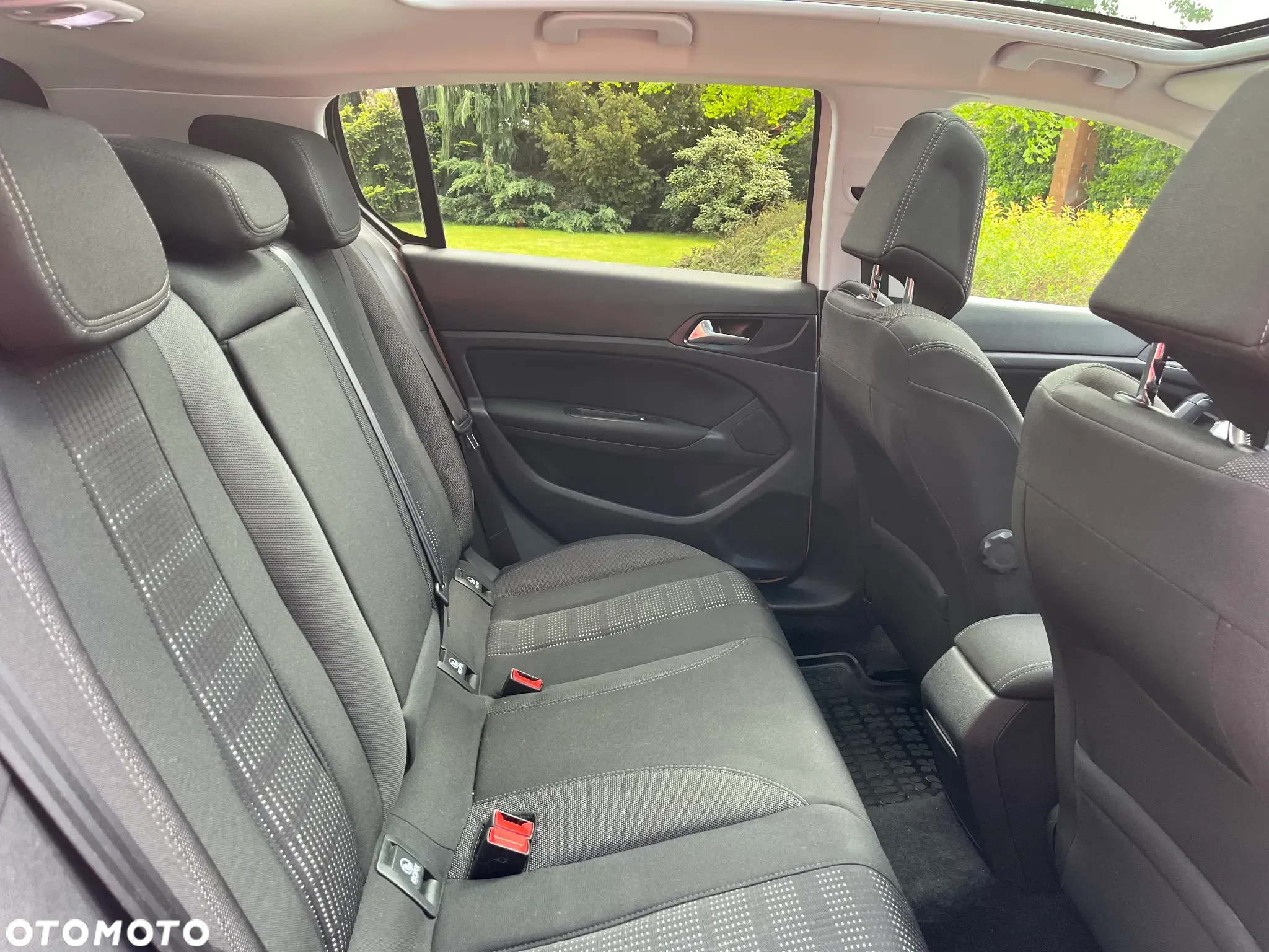 Peugeot 308 1.2 PureTech Allure S&S - 13