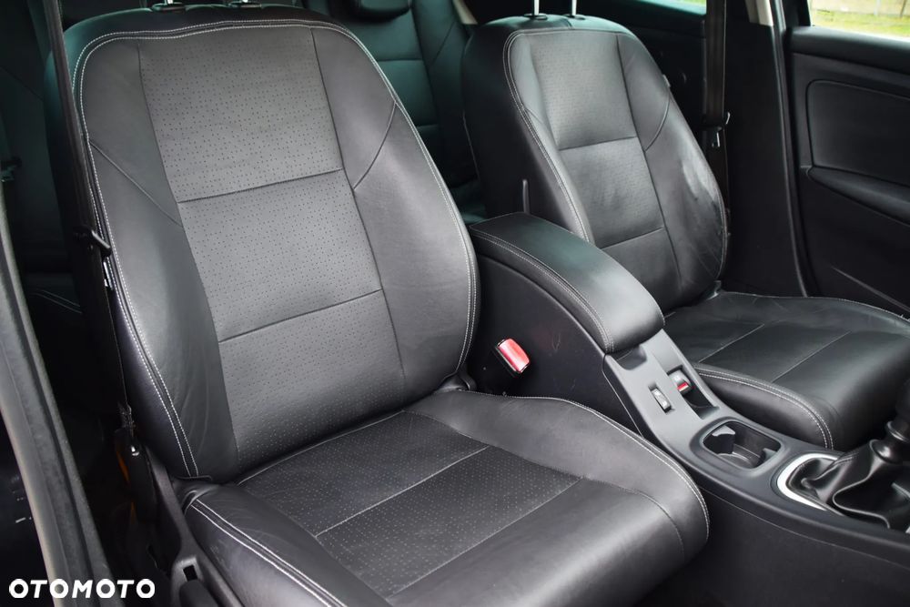 Renault Megane TCe 180 GT - 11