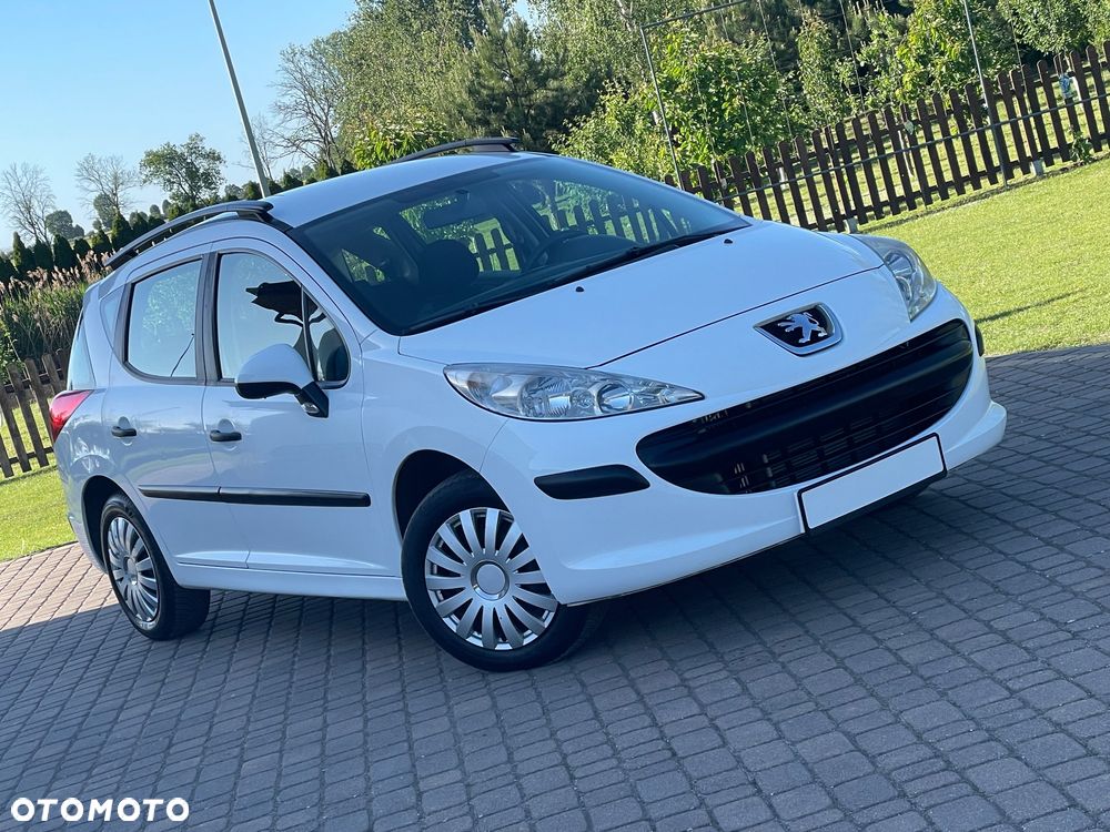 Peugeot 207 - 3
