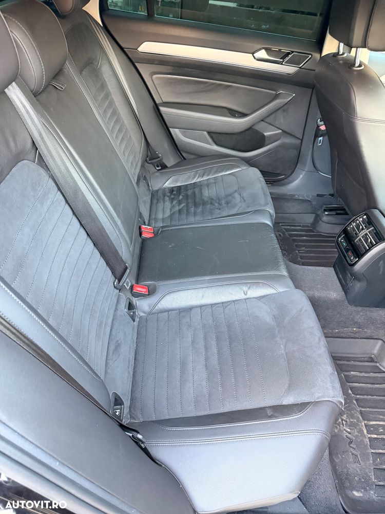 Volkswagen Passat 2.0 TDI DSG Comfortline - 20