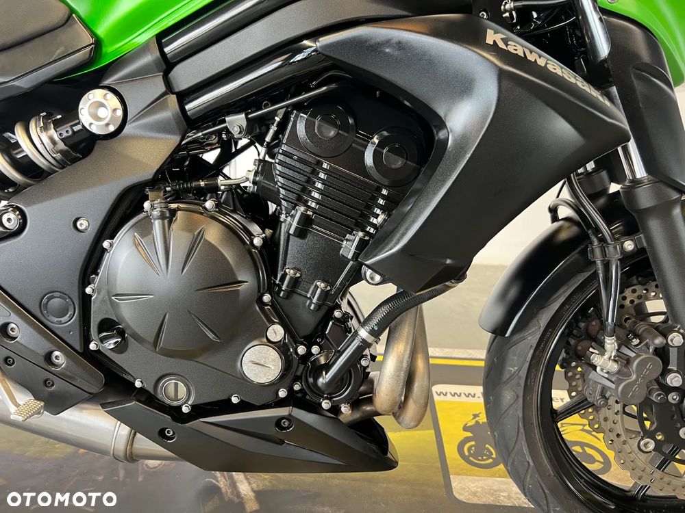 Kawasaki ER - 9