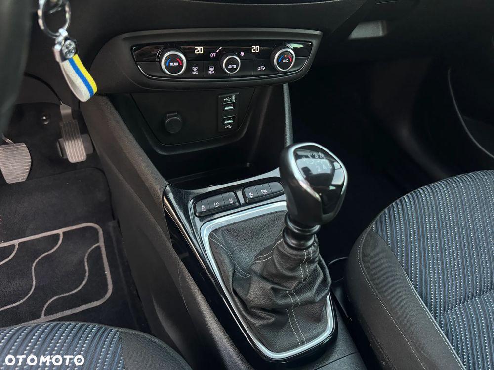 Opel Crossland X 1.2 T Design Line S&S - 20