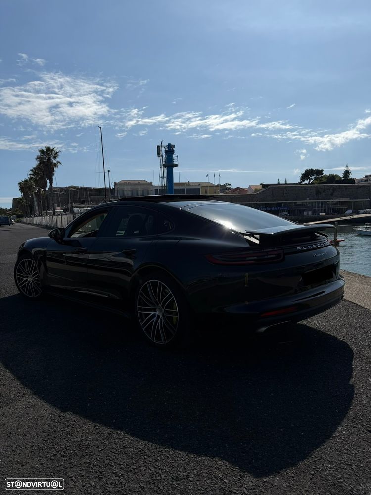 Porsche Panamera 4 E-Hybrid - 9