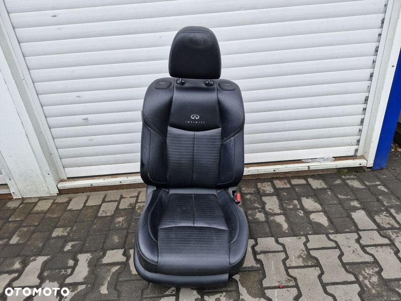 infiniti m30 fotel prawy przód przedni pasażera skóra skórzany - 1