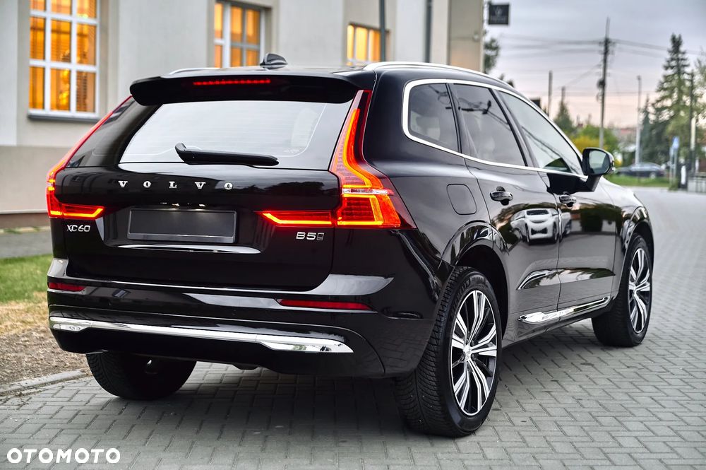 Volvo XC 60 B5 D AWD Inscription - 11