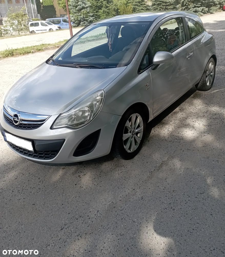 Opel Corsa 1.4 16V Active - 4