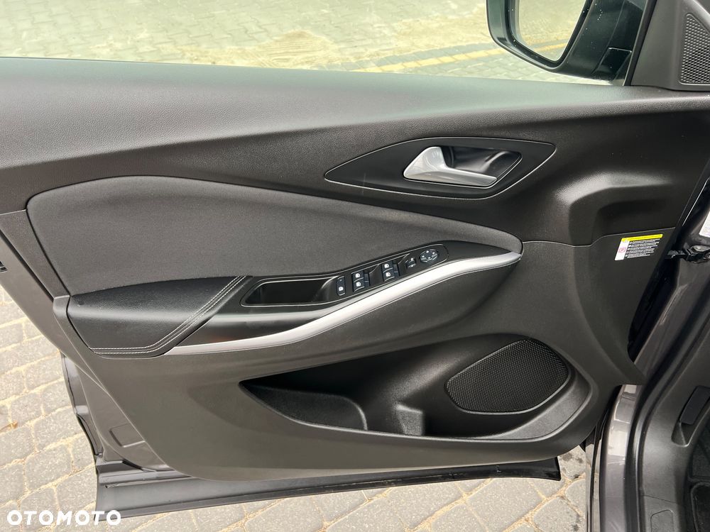 Opel Grandland X 1.5 CDTI Design Line S&S - 17