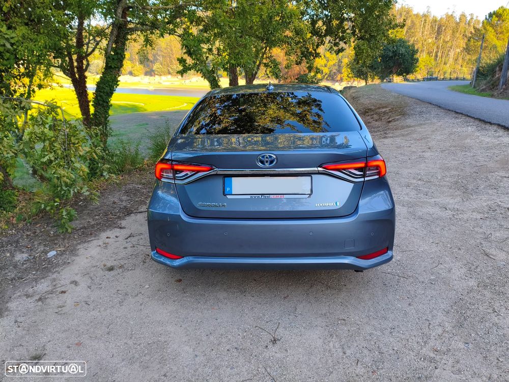 Toyota Corolla SD 1.8 Hybrid Luxury - 12