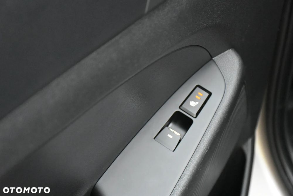 Hyundai Tucson 2.0 CRDI 4WD Automatik Premium - 34