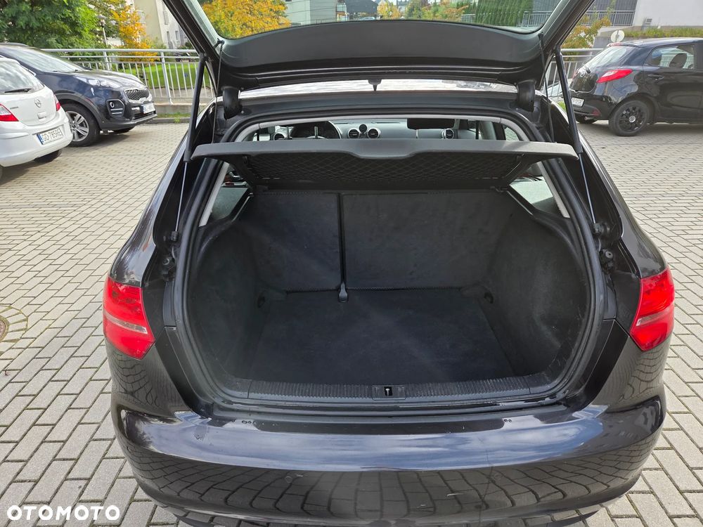 Audi A3 Sportback - 18