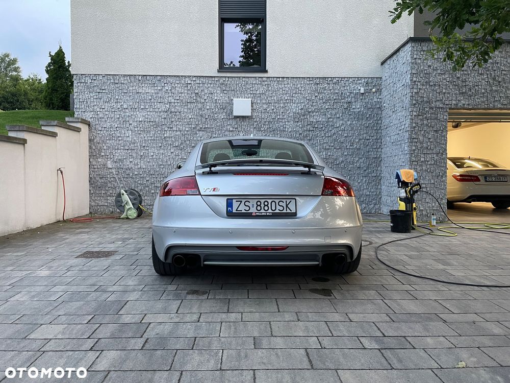 Audi TT S Coupé - 7