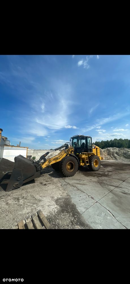 Caterpillar 924H - 1
