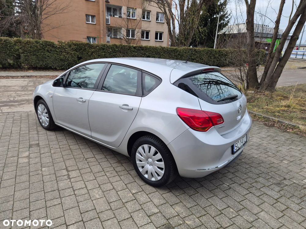 Opel Astra 1.6 Essentia EU6 - 7