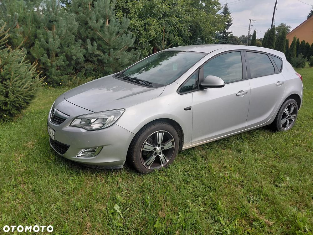 Opel Astra - 1