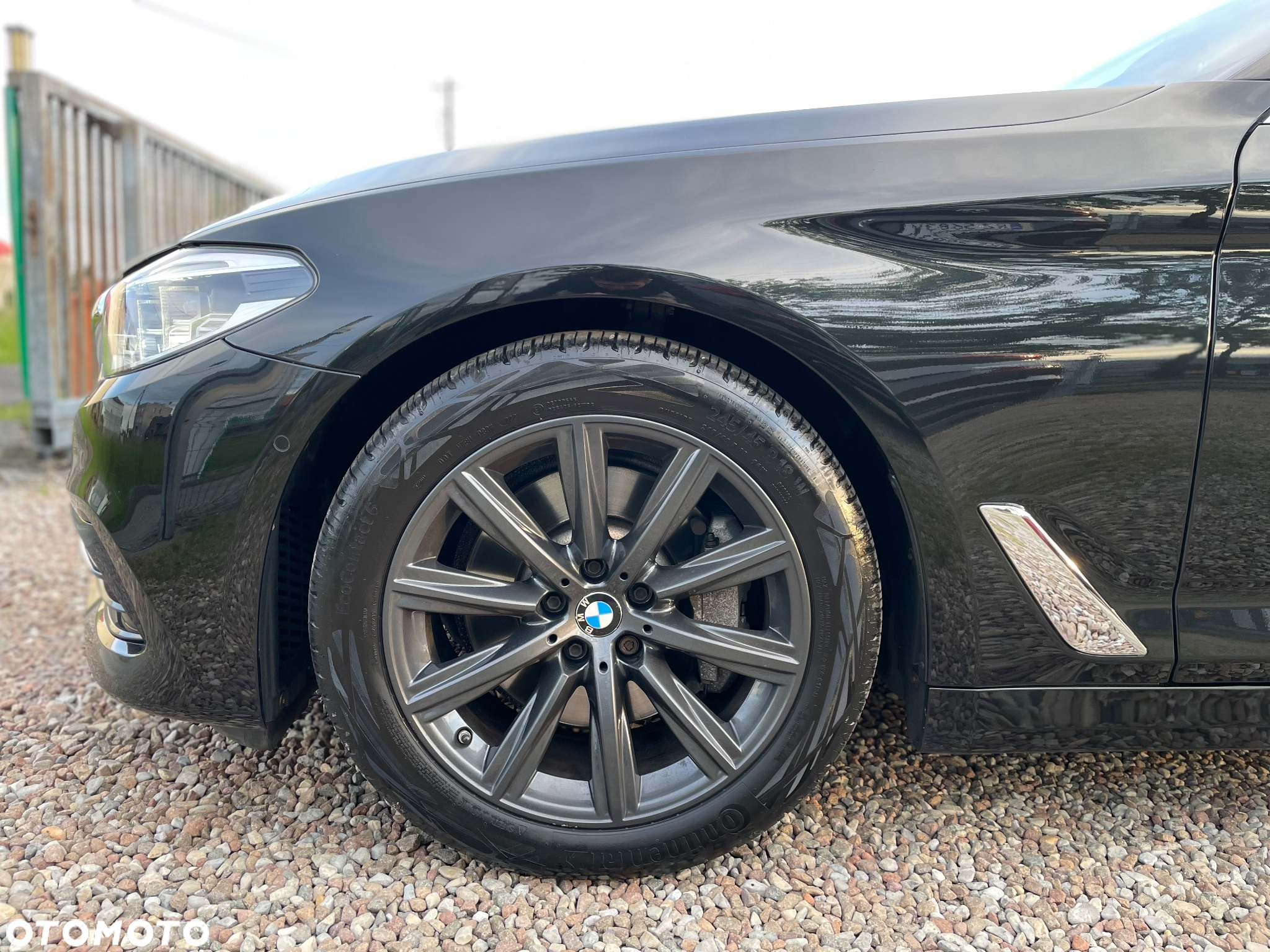 BMW Seria 5 530i xDrive Sport Line sport - 16