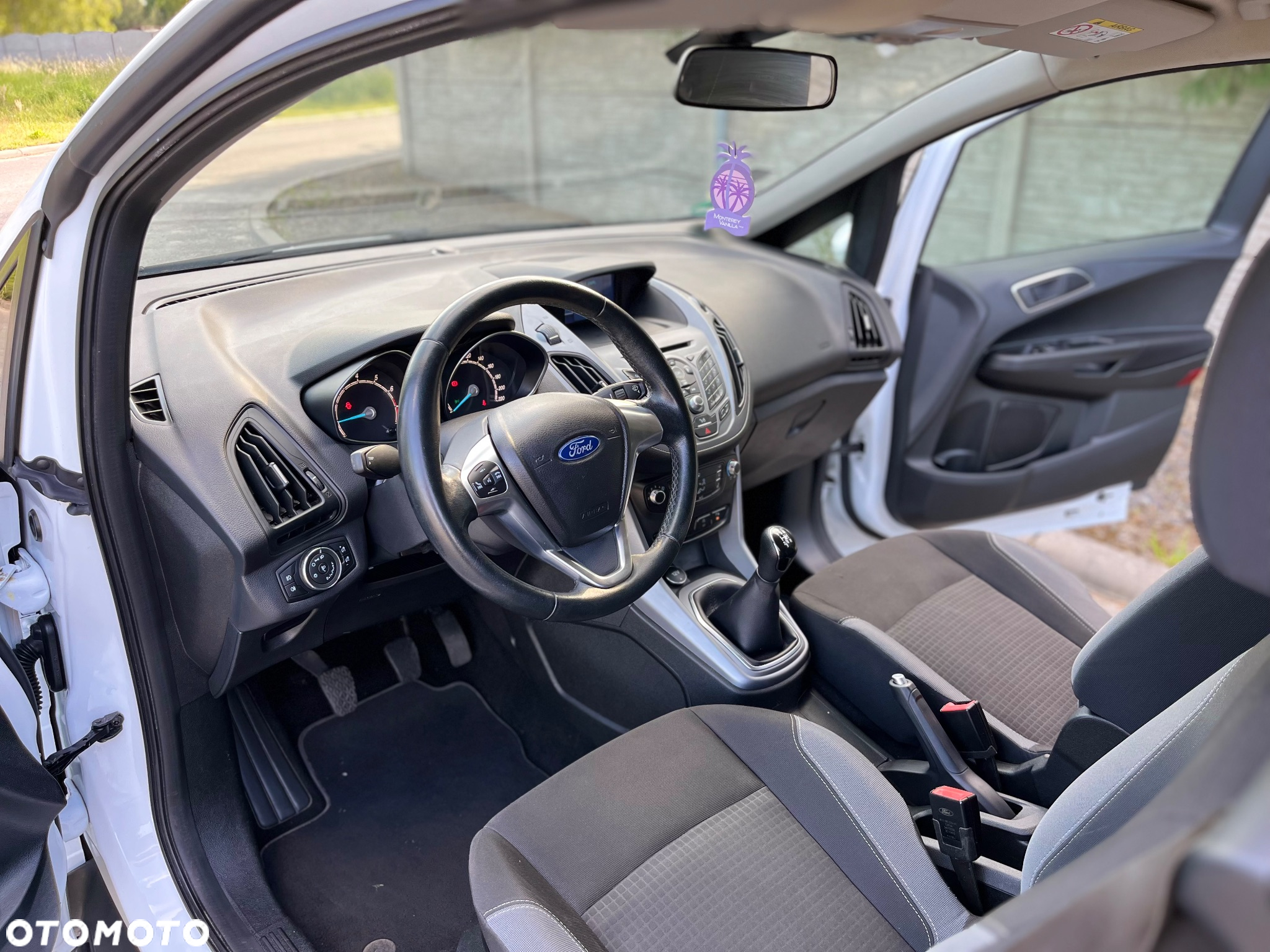 Ford B-MAX 1.0 EcoBoost Titanium - 12