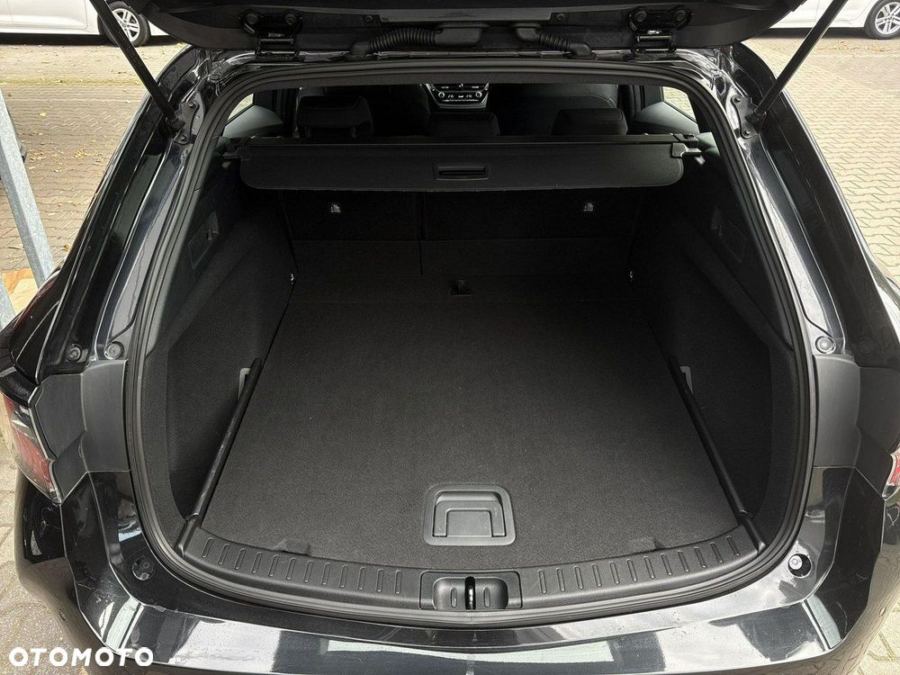 Toyota Corolla - 12