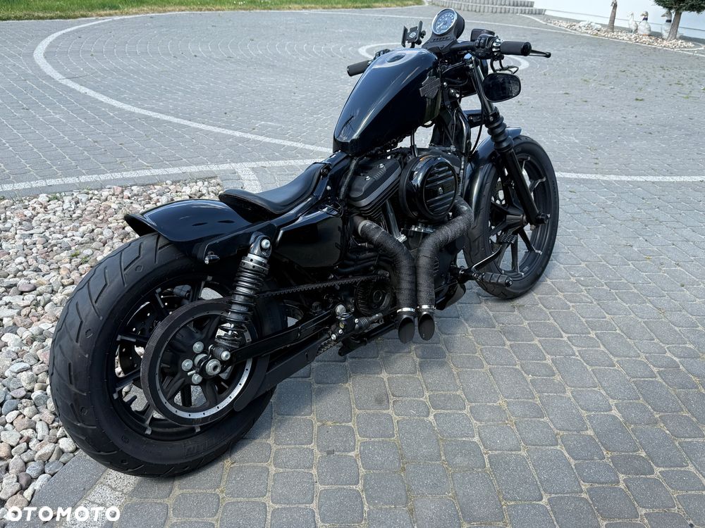 Harley-Davidson Sportster Iron 883 - 3