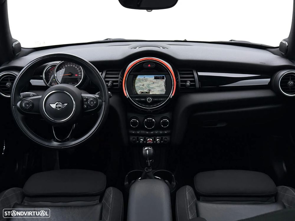MINI 3 Portas Cooper D - 6