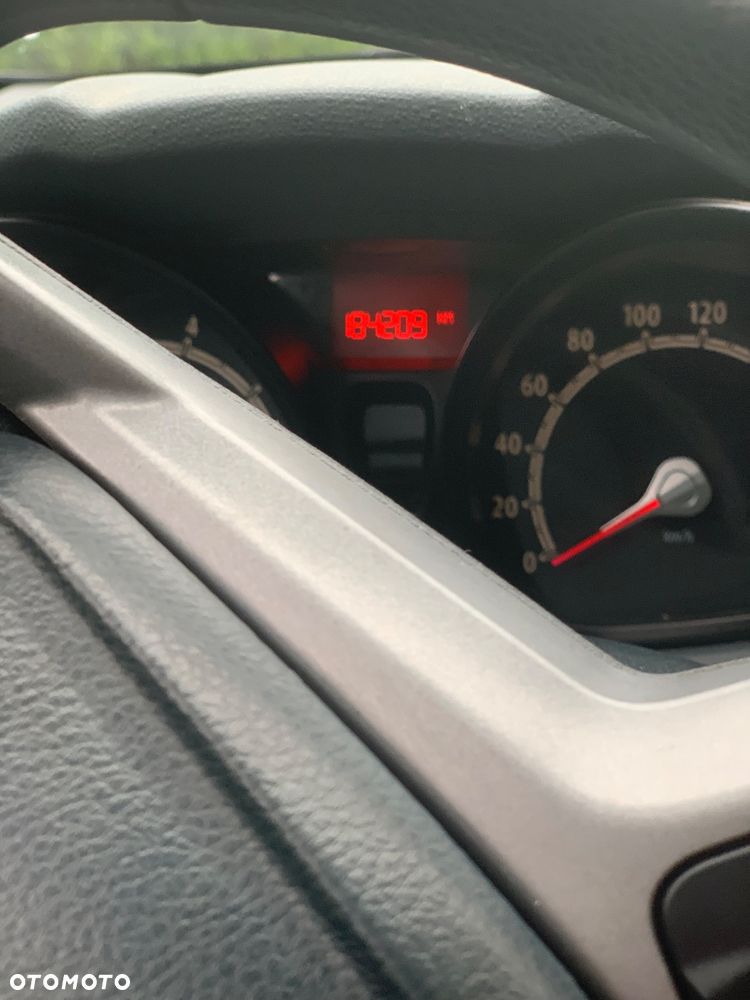Ford Fiesta 1.25 Ambiente EU5 - 9