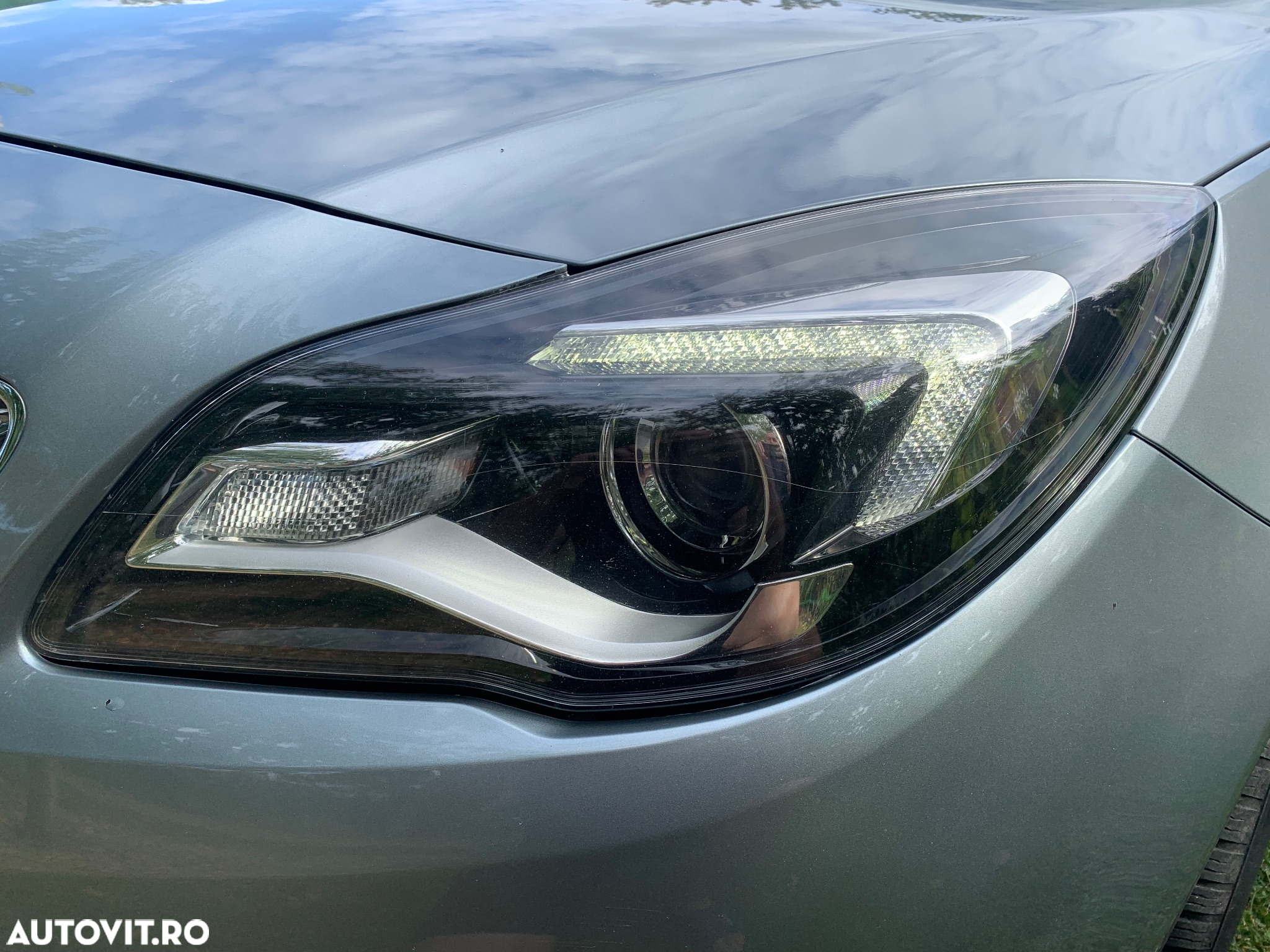 Opel Insignia - 10