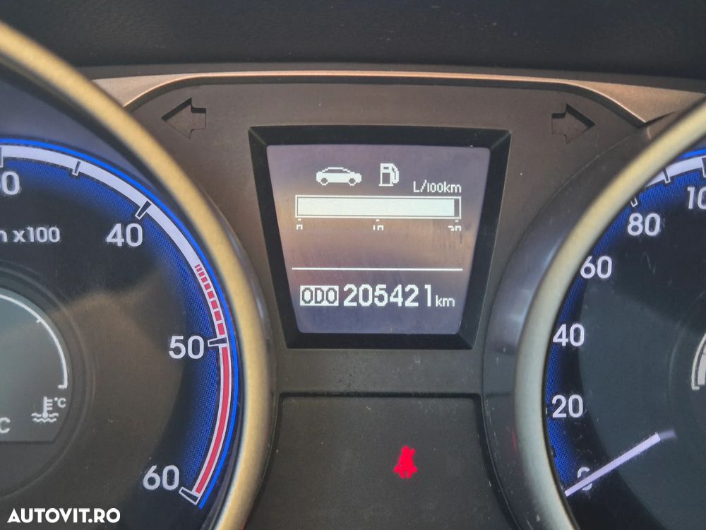 Hyundai ix35 2.0 CRDI 4WD Comfort - 6