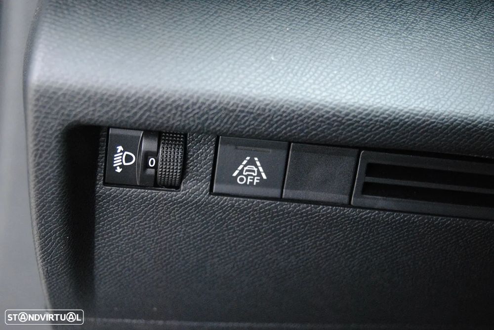 Citroën C4 1.2 PureTech Plus - 31