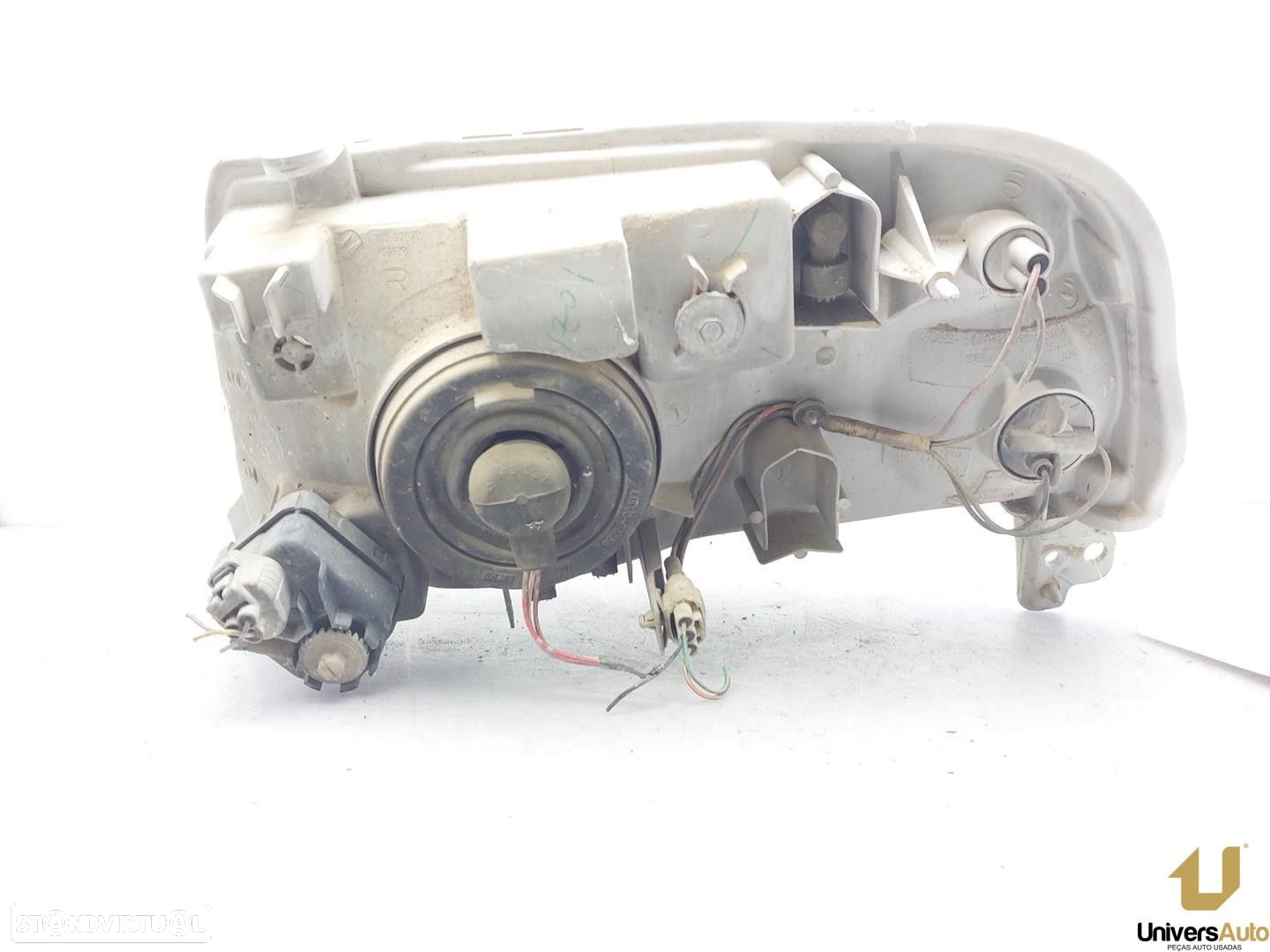 FAROL DIREITO SUZUKI GRAND VITARA I 2004 -3512065D21000 - 2