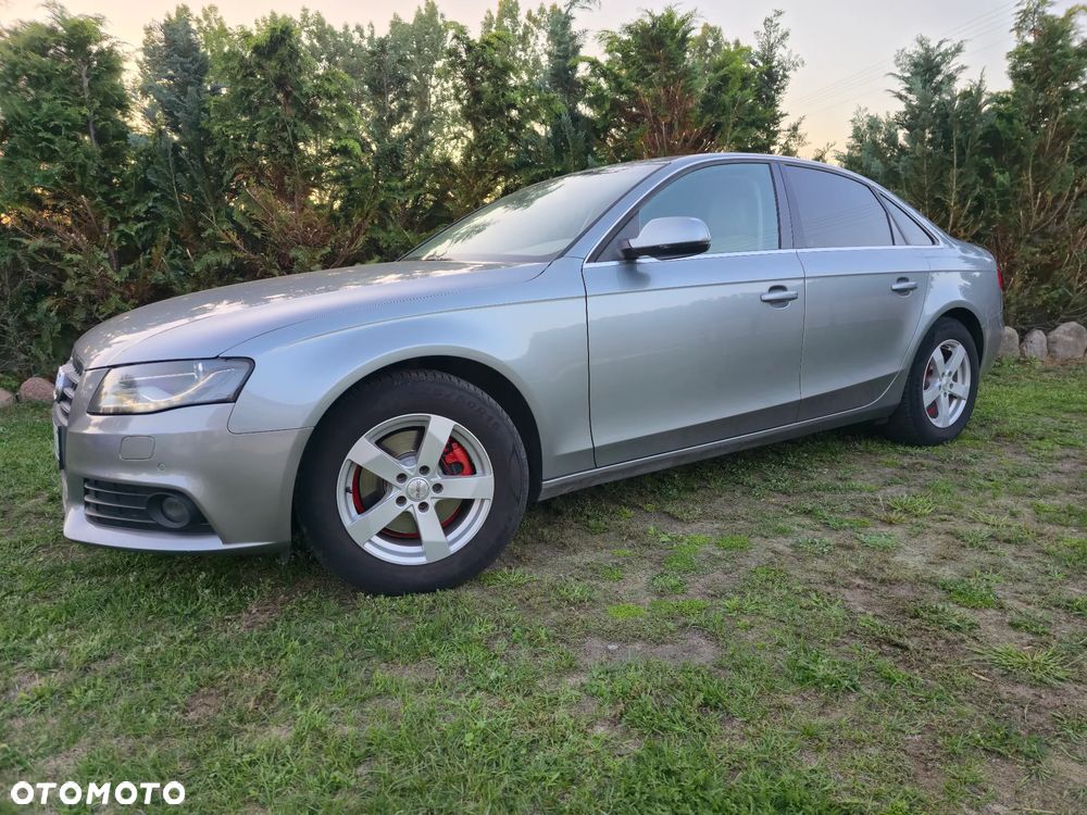 Audi A4 Limousine - 3