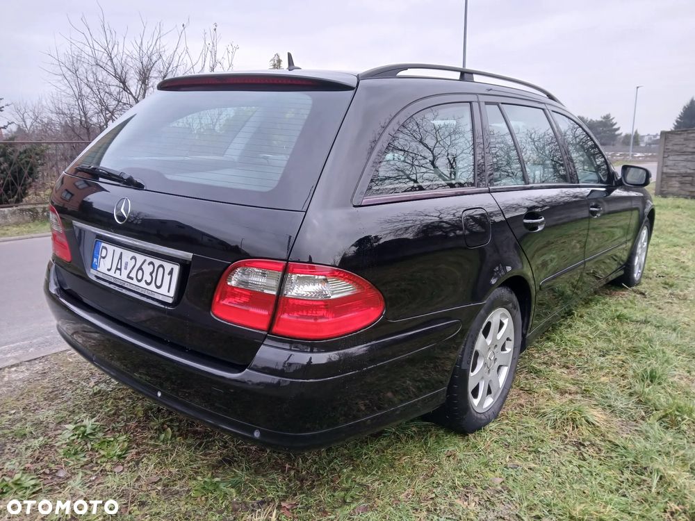 Mercedes-Benz Klasa E 220 CDI Automatik Classic - 11