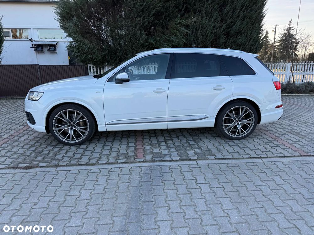Audi Q7 - 3