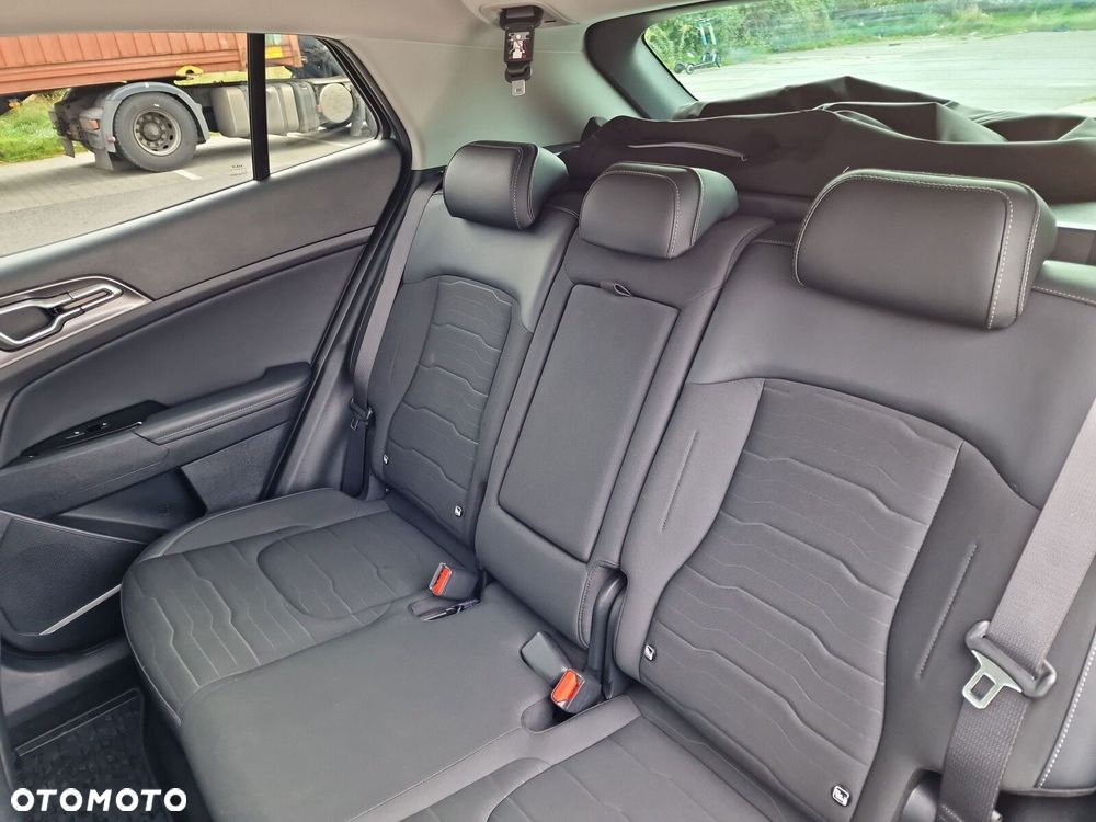 Kia Sportage - 16