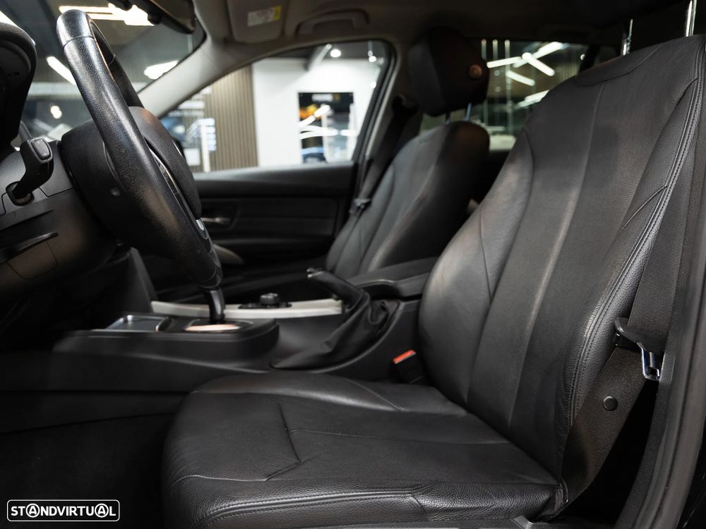 BMW 318 d Line Luxury Auto - 5