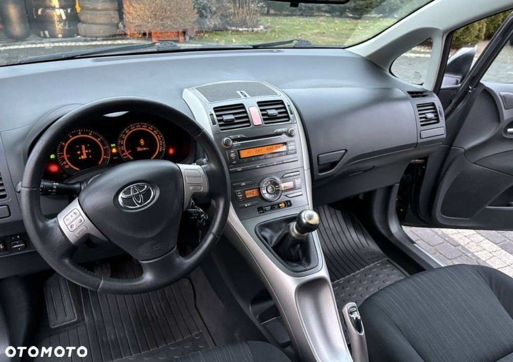 Toyota Auris 1.6 VVT-i Sol - 15