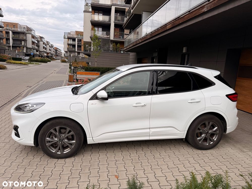 Ford Kuga 2.5P PHEV FWD ST-Line X - 19