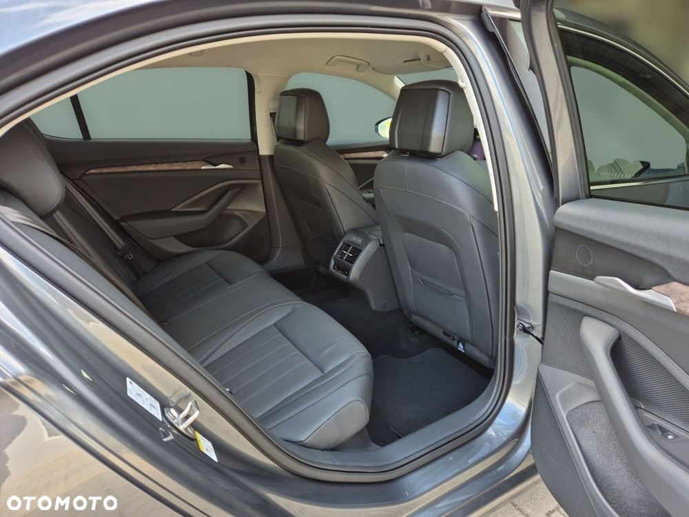 Skoda Superb - 17