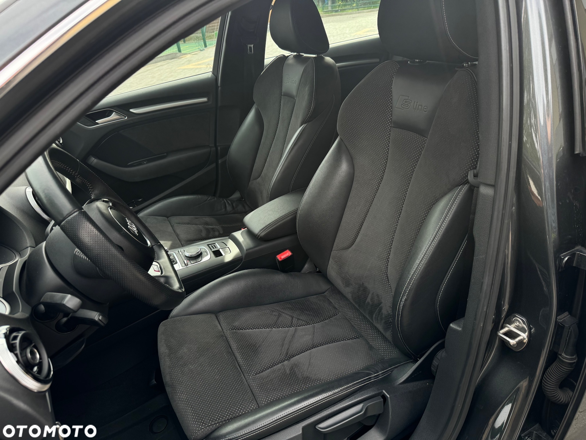 Audi A3 1.8 TFSI Ambiente S tronic - 14