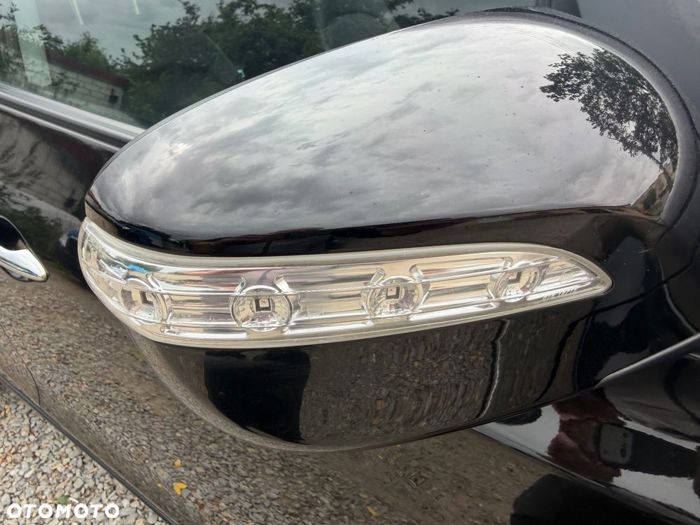 Hyundai ix35 - 23