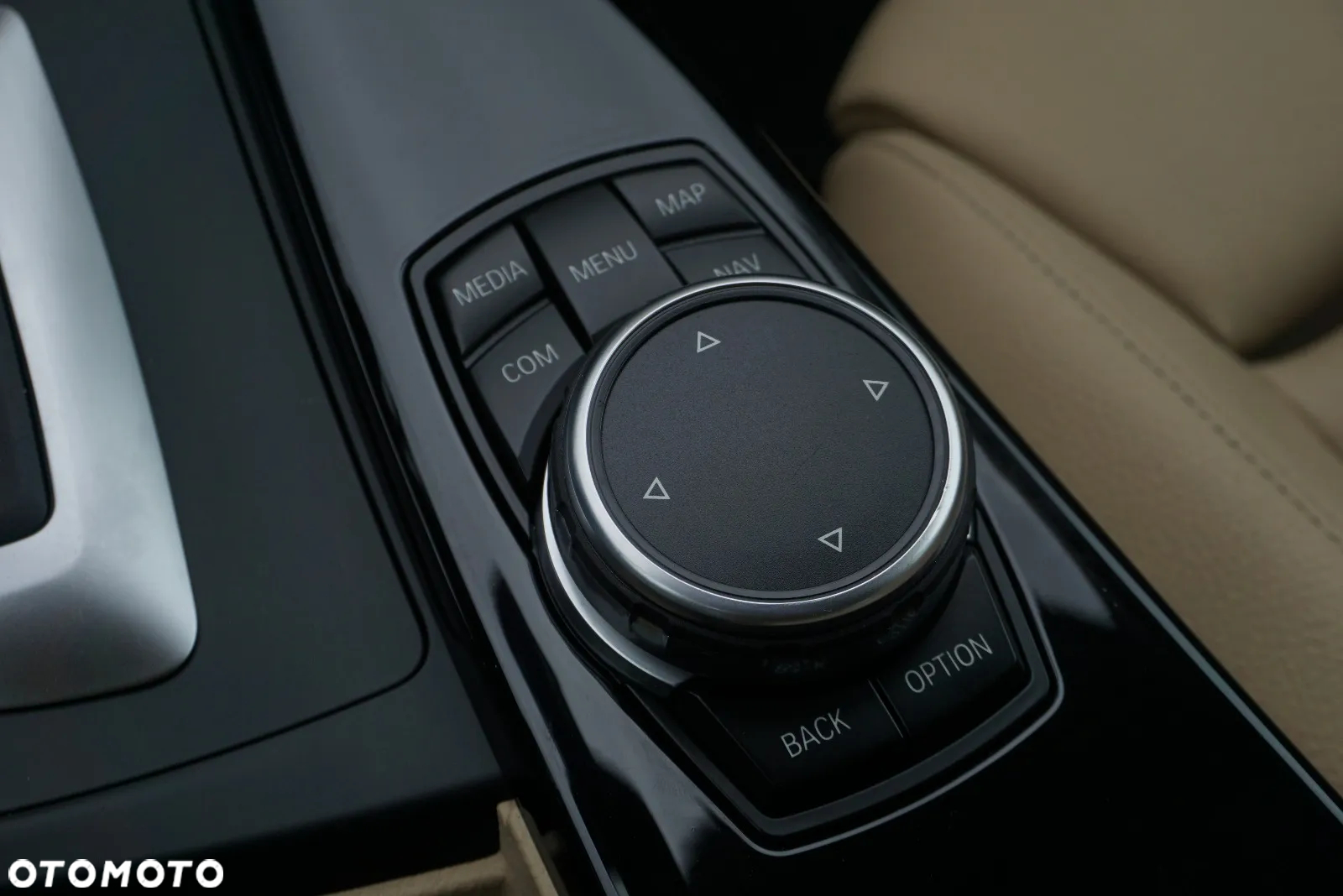 BMW Seria 3 320i Advantage - 21
