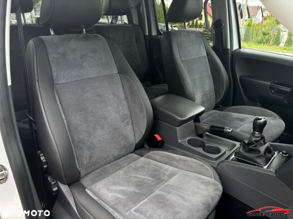 Volkswagen Amarok - 21
