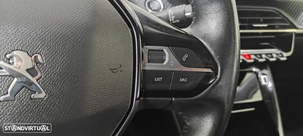 Peugeot 208 1.2 PureTech Allure - 40