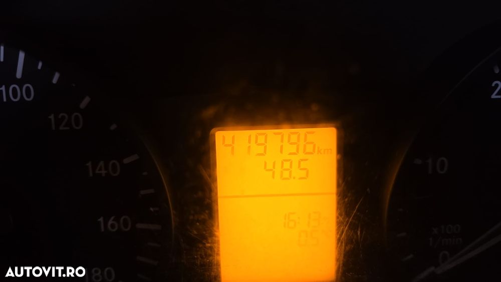 Mercedes-Benz Sprinter - 5